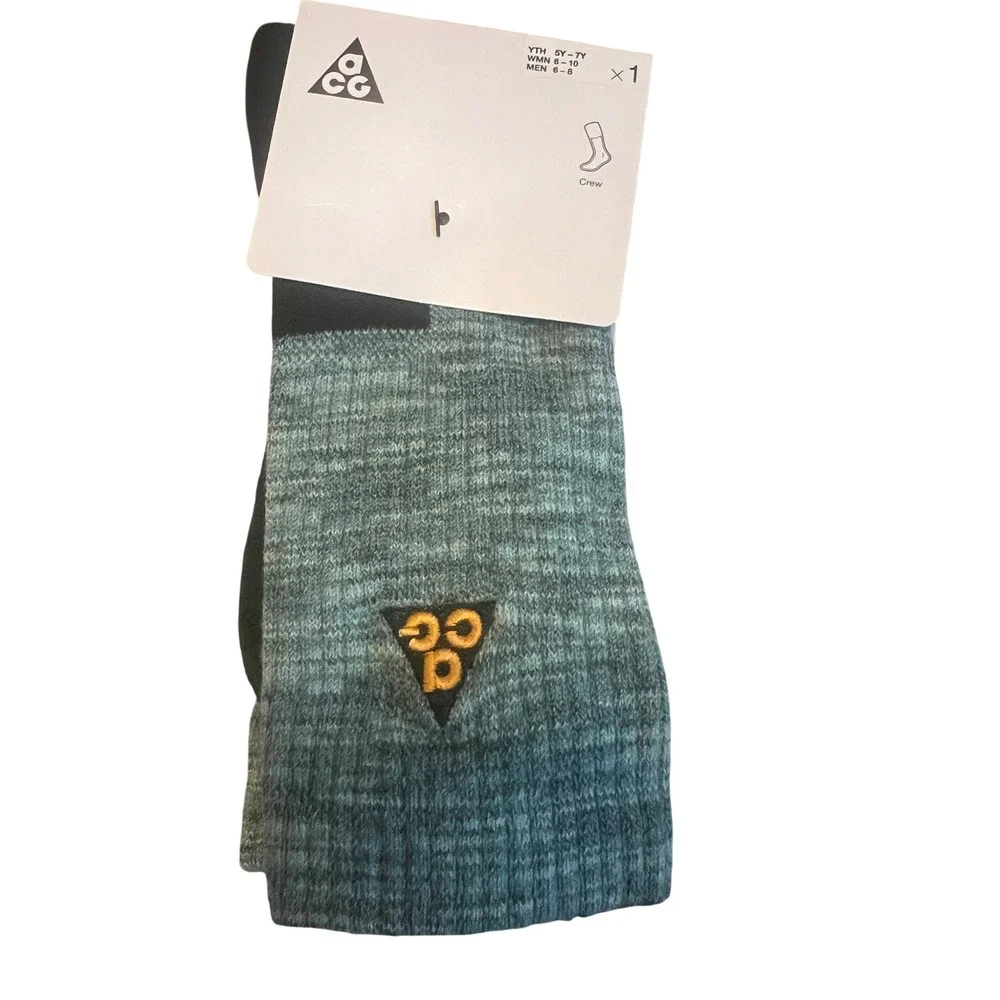 Nike ACG Crew Socks Mens Size M Blue New FB3341-017 All Conditions Gear